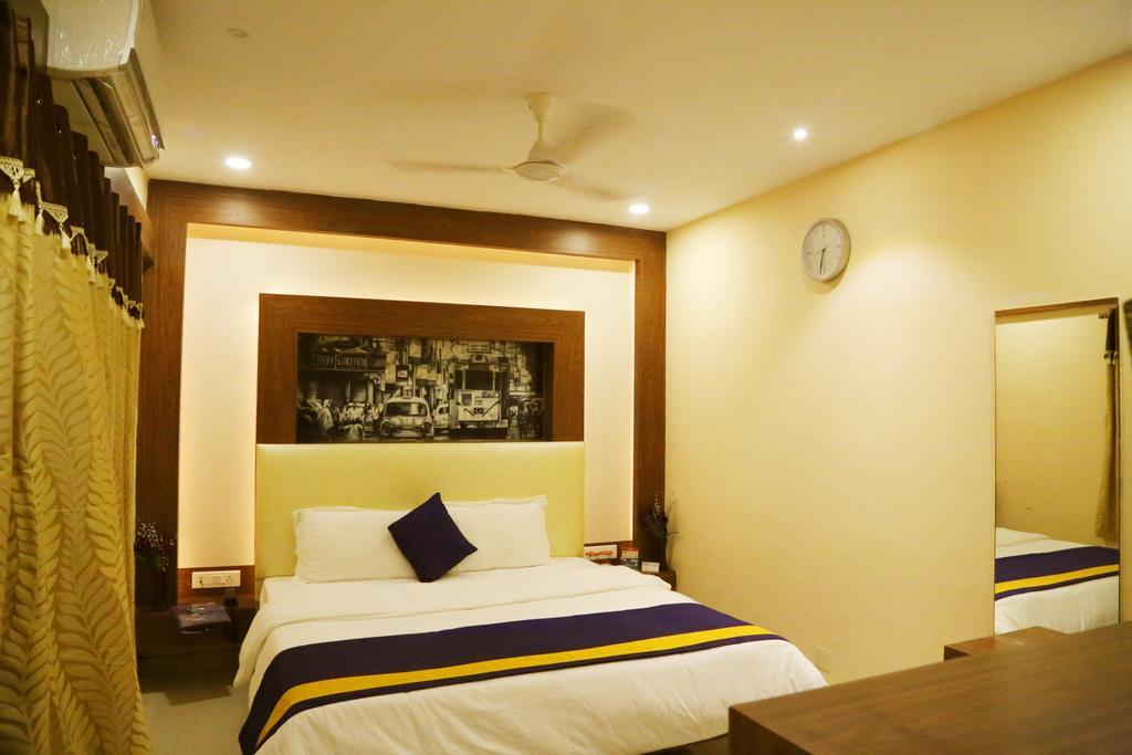 Oyo 460 Hotel Ivory Residency Калькутта Экстерьер фото