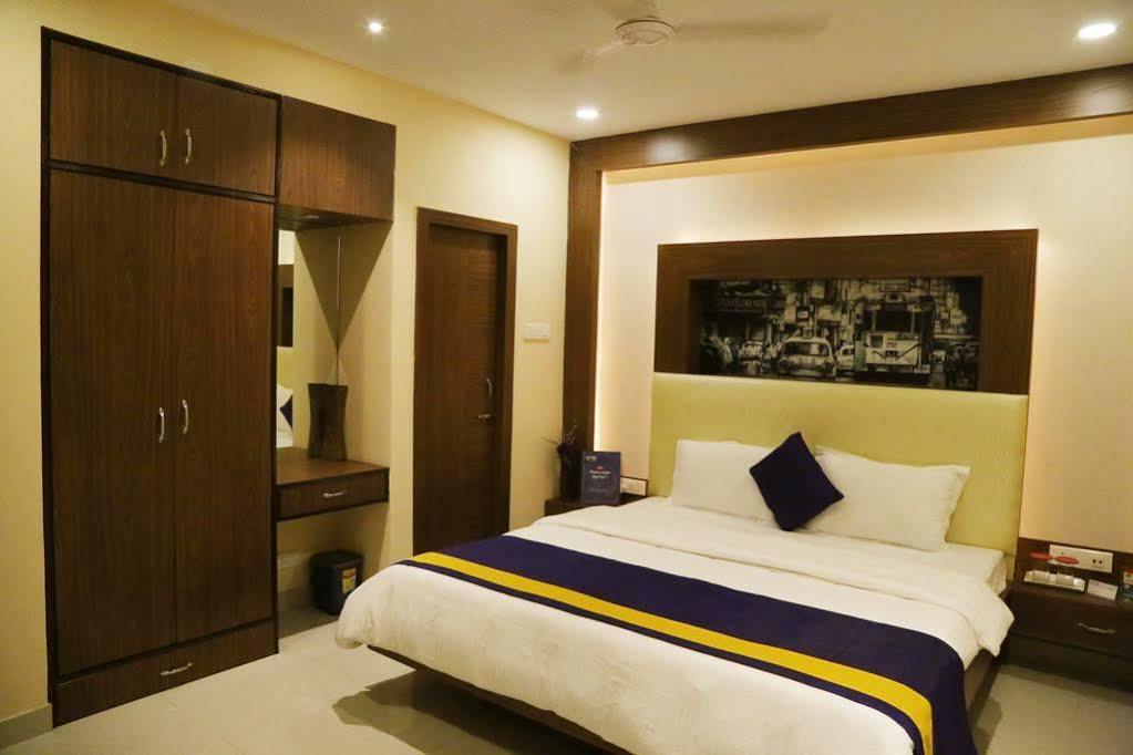 Oyo 460 Hotel Ivory Residency Калькутта Экстерьер фото