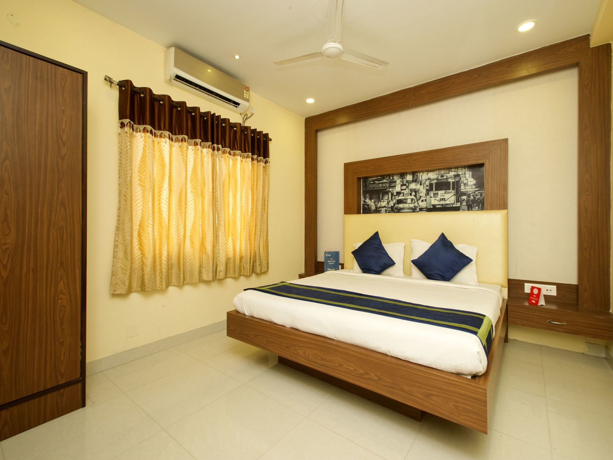 Oyo 460 Hotel Ivory Residency Калькутта Экстерьер фото